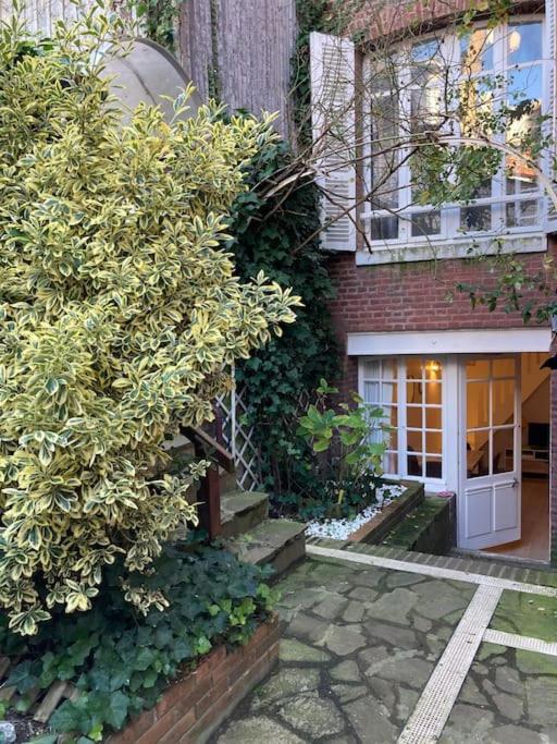 Comme Une Maison, Duplex Terrasse Hypercentre De Trouville المظهر الخارجي الصورة