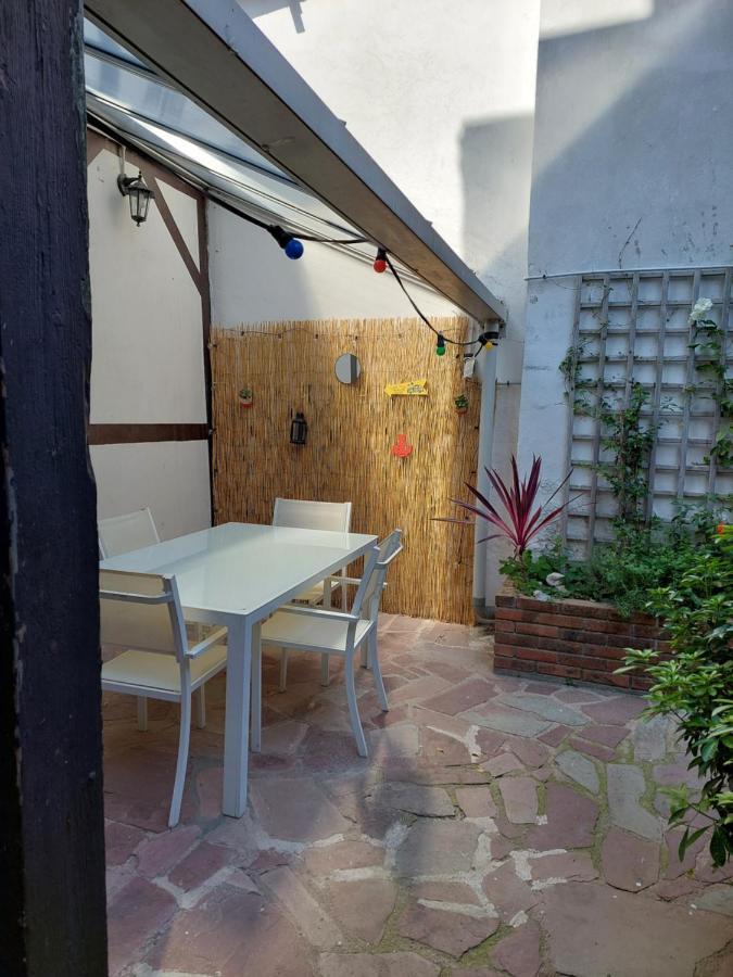 Comme Une Maison, Duplex Terrasse Hypercentre De Trouville المظهر الخارجي الصورة